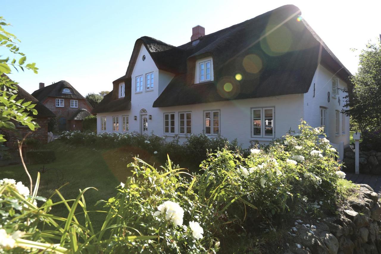 Kapitaenshaus Ost Villa Oldsum Exterior foto
